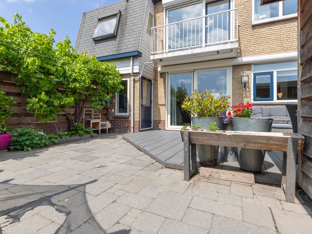 Kerklaan 34, Leimuiden