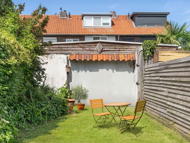 Narcissensingel 68, Geleen