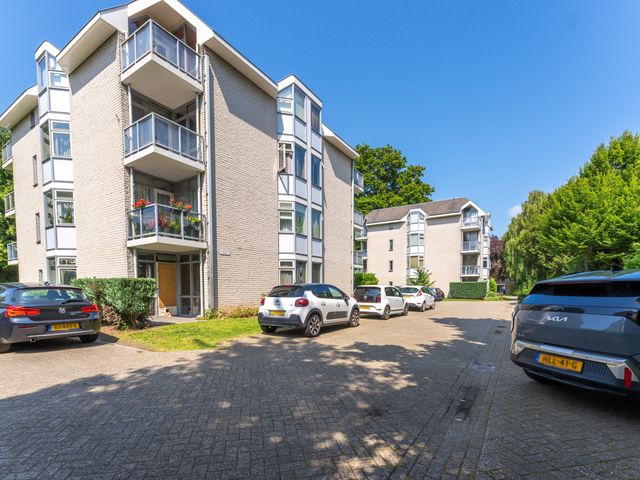 Eemhoeve 17, Baarn