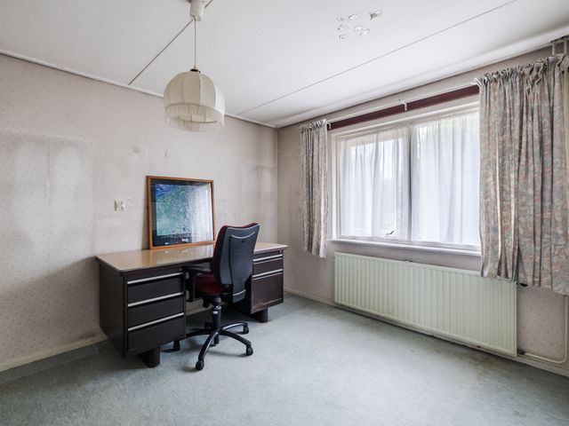 Plantsoen 34, Vroomshoop