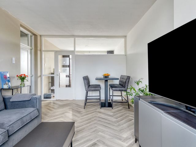 Vijf Meiplein 26, Leiden