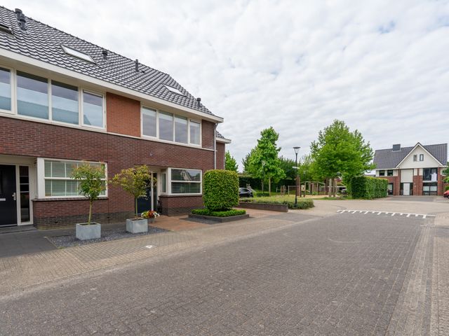 Dwarsdijk 63, Bemmel