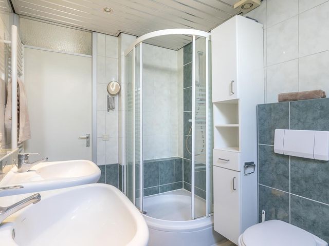 Zevensprong 28, Best