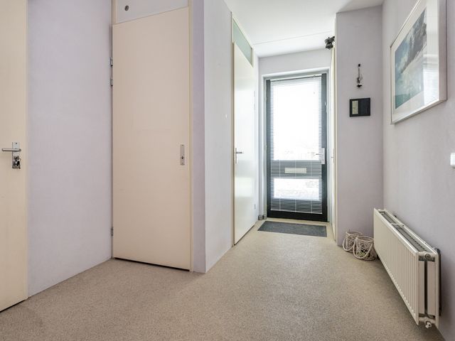 Crispijn 32, Oude-Tonge