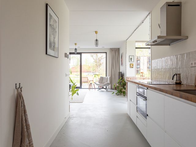 Ellen Warmondhof 6, Den Haag