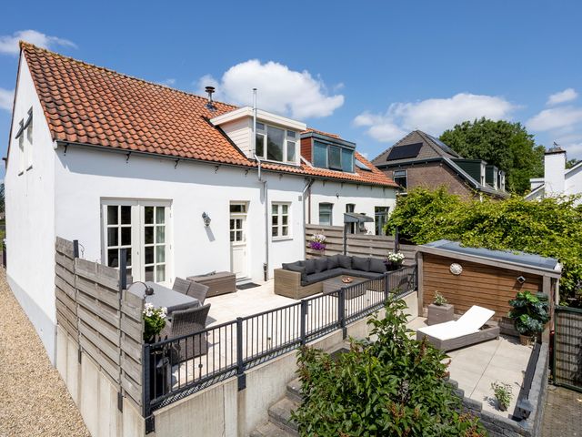 Noordeindseweg 136, Berkel en Rodenrijs