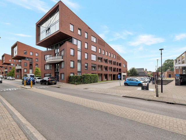 S.L. Louwesstraat 44, Enschede