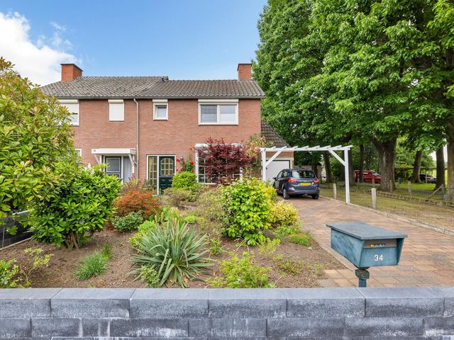 Hoofdstraat 34, Overdinkel
