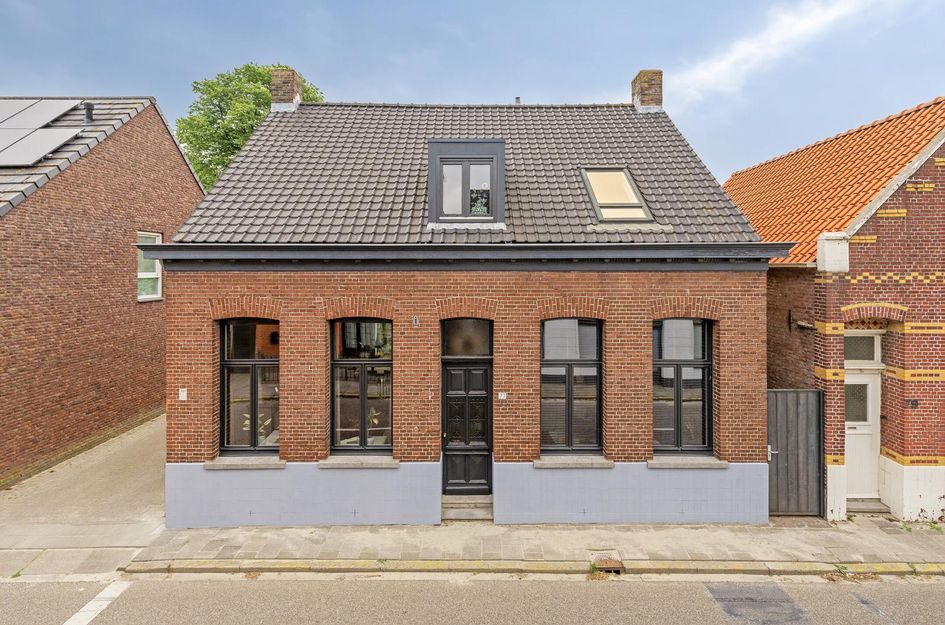 Dorpsstraat 77