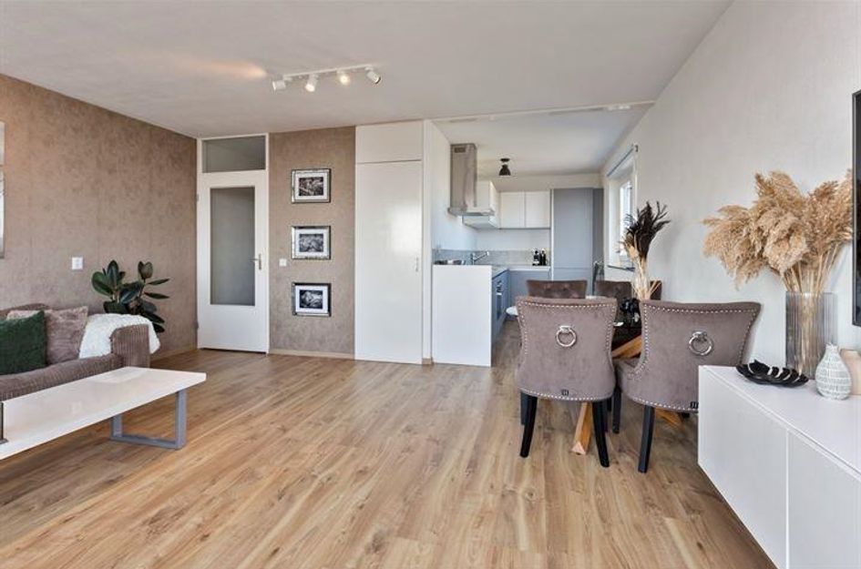 Tine van Dethstraat 63