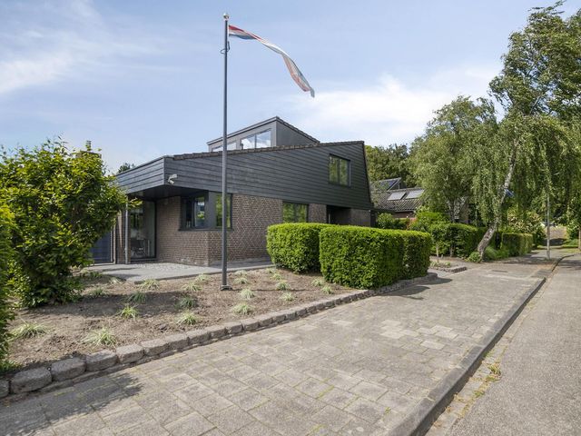 Fuutlaan 42, Aalsmeer