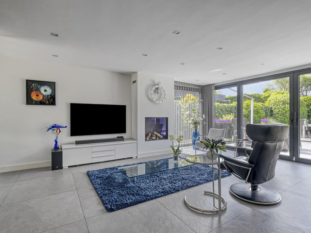 Fuutlaan 42, Aalsmeer