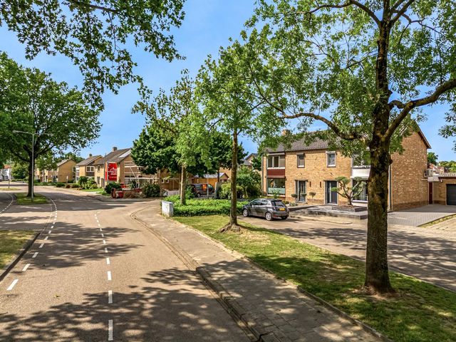 Parklaan 17, Melick
