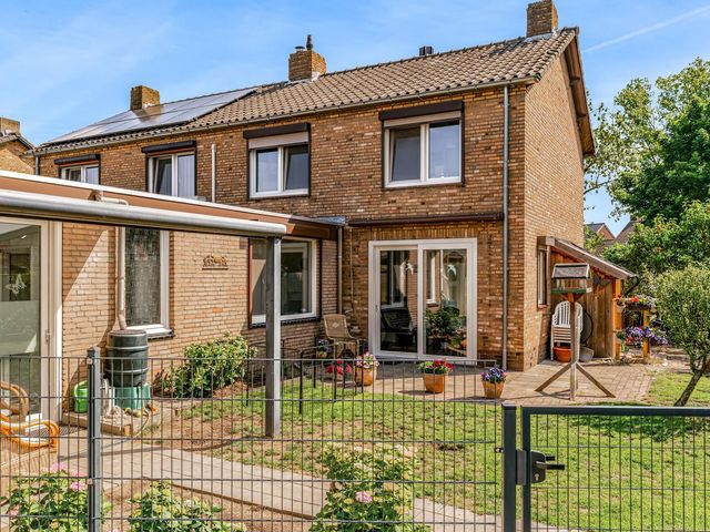 Parklaan 17, Melick
