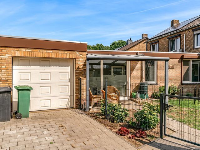 Parklaan 17, Melick