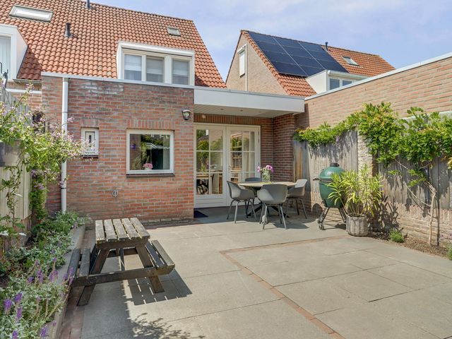Hooi 6, Eersel