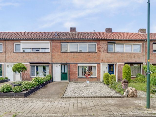 Margrietlaan 8, Bladel