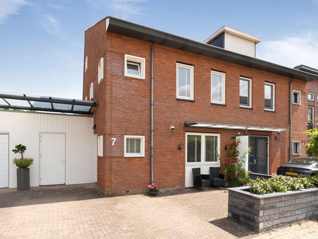 Moermond 7, Hoofddorp