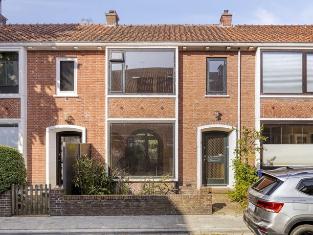 Huisduinenstraat 57, Den Haag