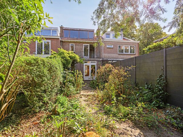 Huisduinenstraat 57, Den Haag