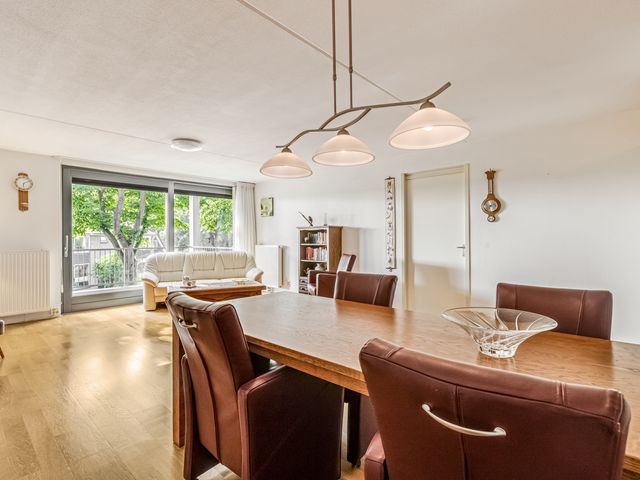 Verhuellpark 21, Ede