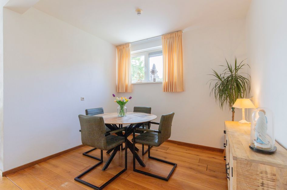 Ruys De Beerenbroucklaan 55