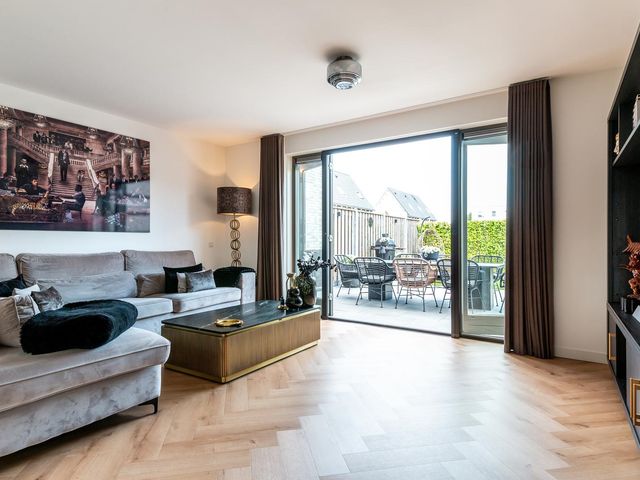 Parnassialaan 152, Lelystad