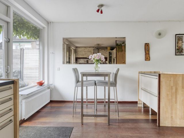 De Gasperistraat 10, Goes