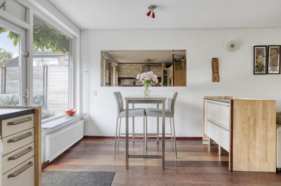 De Gasperistraat 10