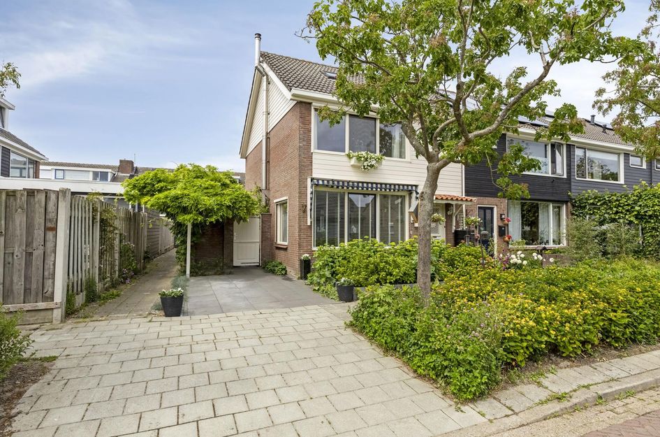 Dresselhuisstraat 8