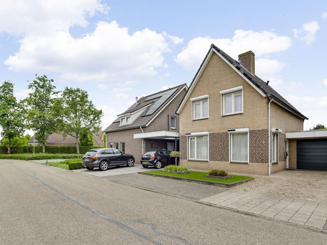 Ast 3, Nederweert