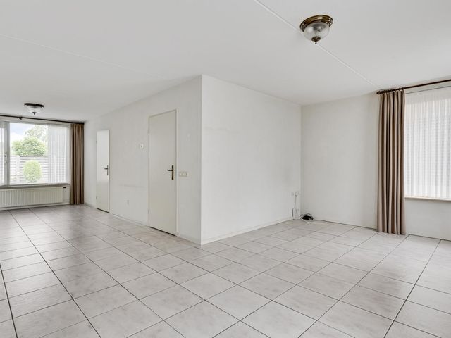 Ast 3, Nederweert