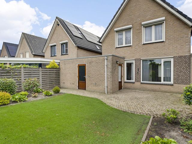 Ast 3, Nederweert