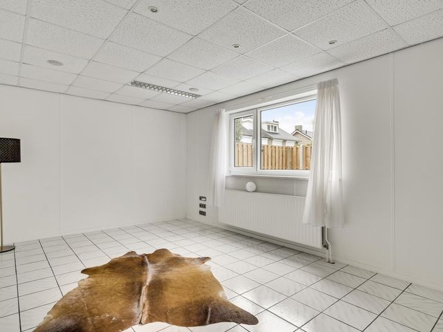 Leeuwebekstraat 5, Ospel