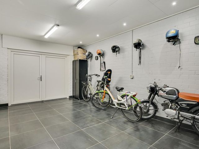 Leeuwebekstraat 5, Ospel