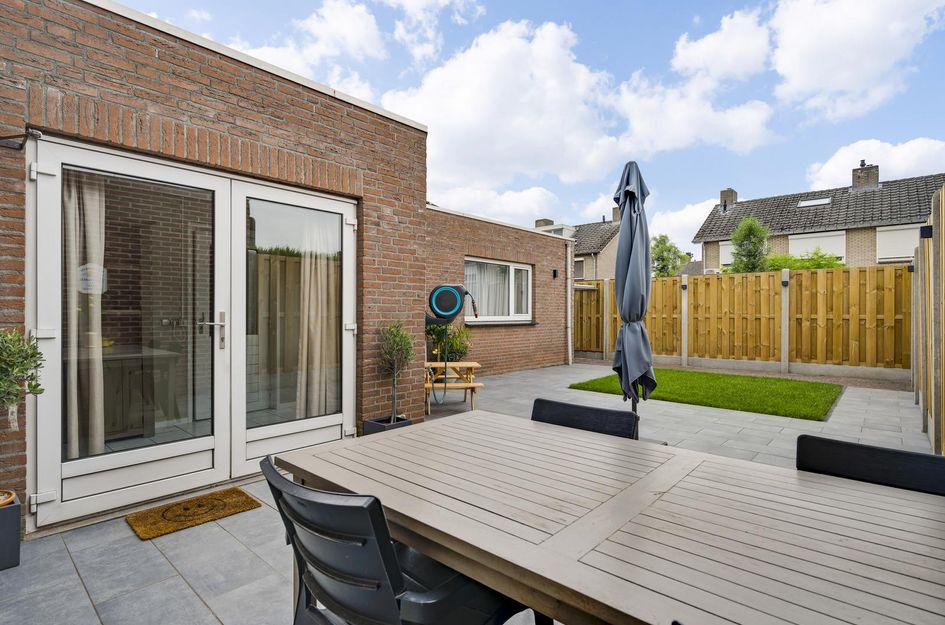 Leeuwebekstraat 5