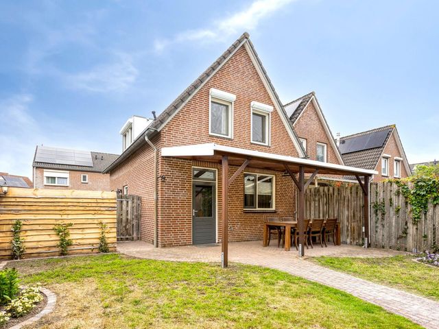 Pastoor van Erpstraat 5, Sint Anthonis