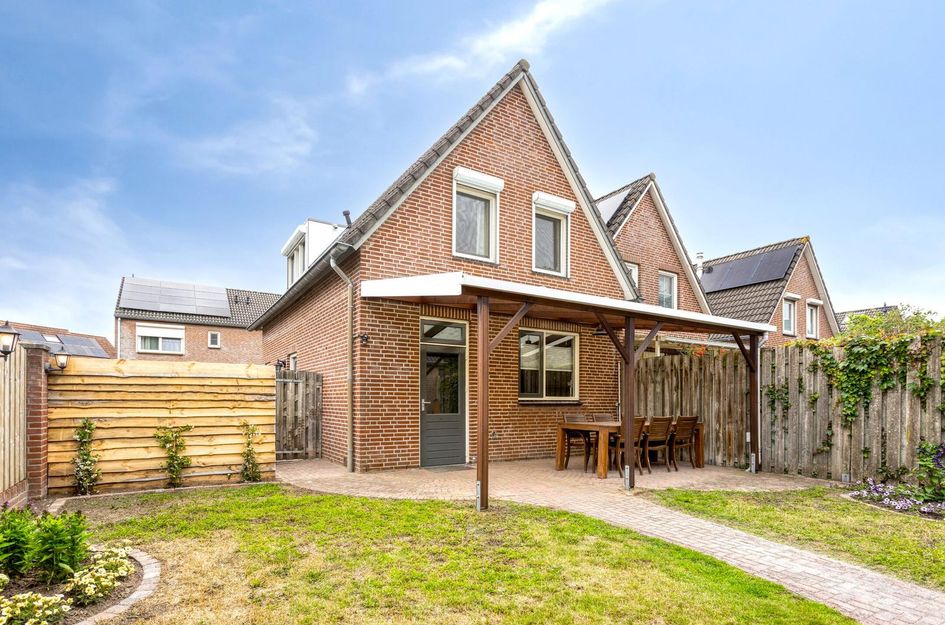 Pastoor van Erpstraat 5