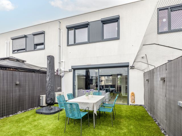 Zwijnenburg 7, Barendrecht