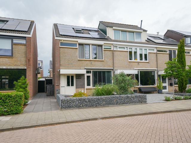 Hobbemalaan 23, Alblasserdam
