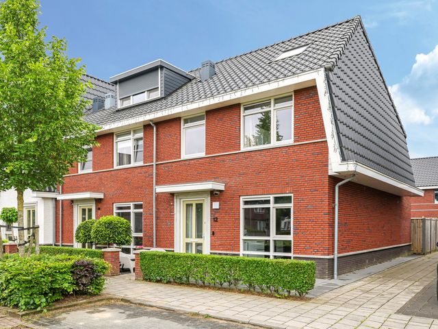 Ram 12, Elst