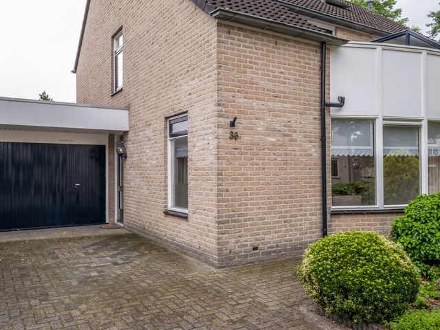 Karel Schaapstraat 36, Vriezenveen