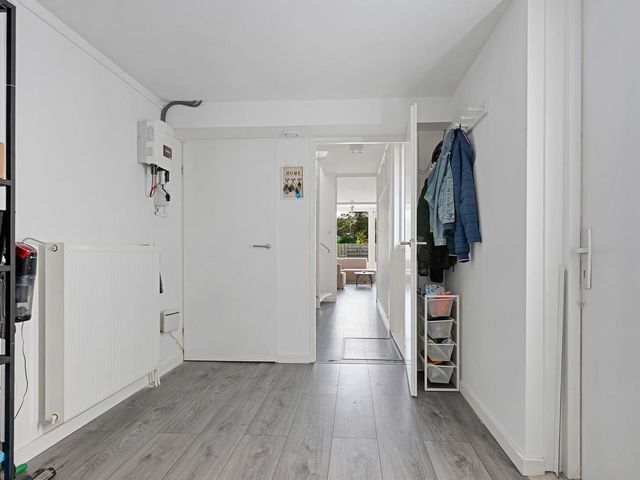 Bertram 213, Uithoorn