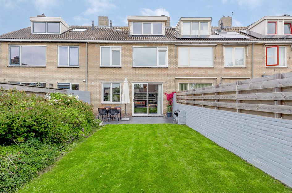 Burgemeester Elmersstraat 27