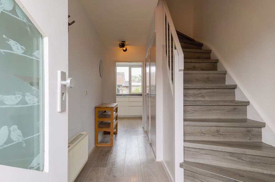 Burgemeester Elmersstraat 27