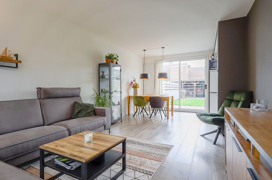 Burgemeester Elmersstraat 27