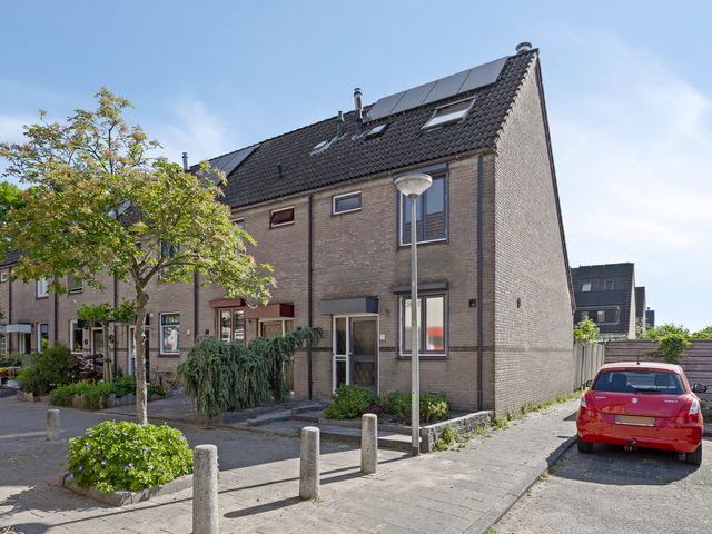 Leeuwerik 1, Bergambacht