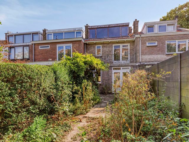 Huisduinenstraat 57, Den Haag