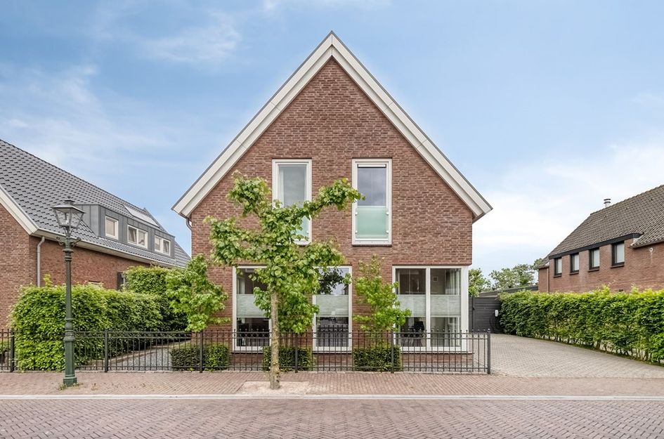 Dorpsstraat 97