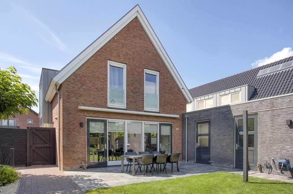Dorpsstraat 97